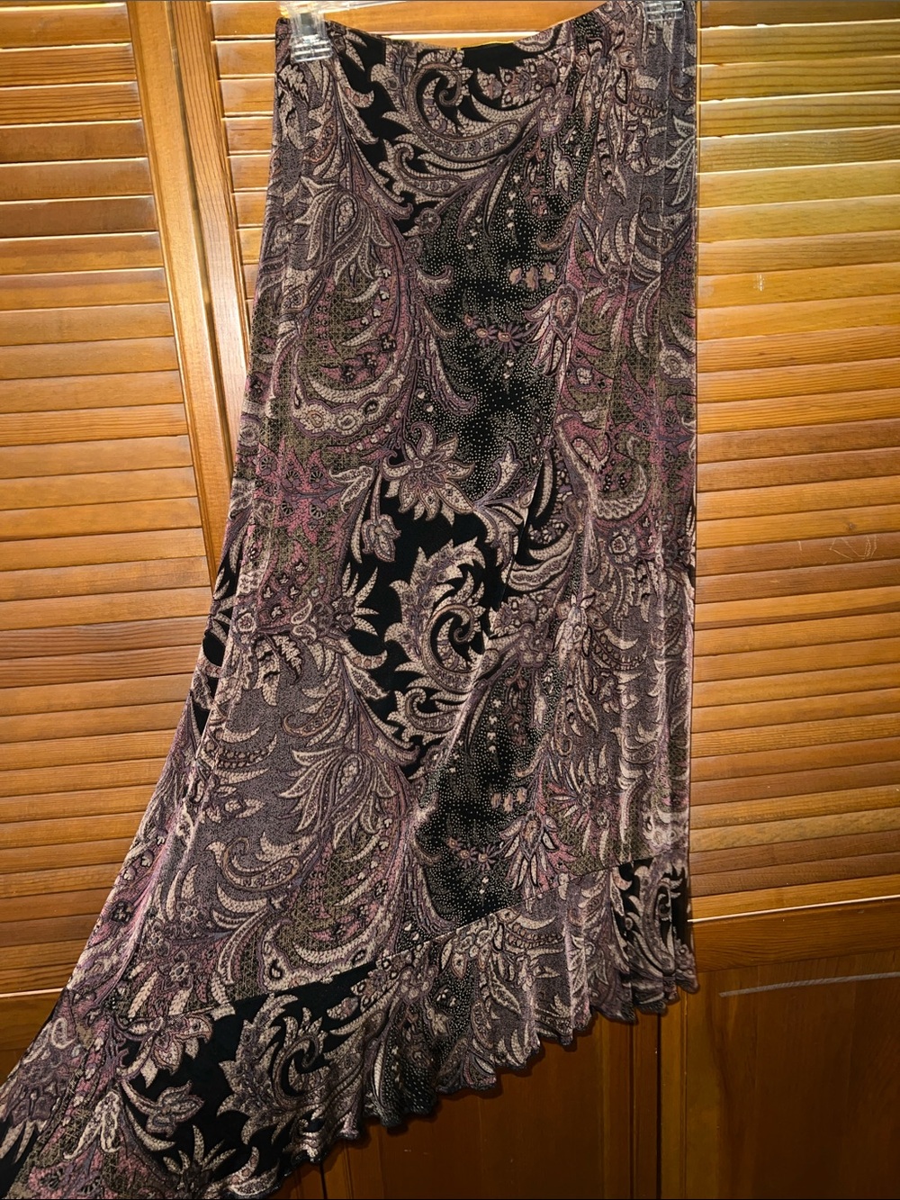 Mirasol Black Paisley Maxi Skirt